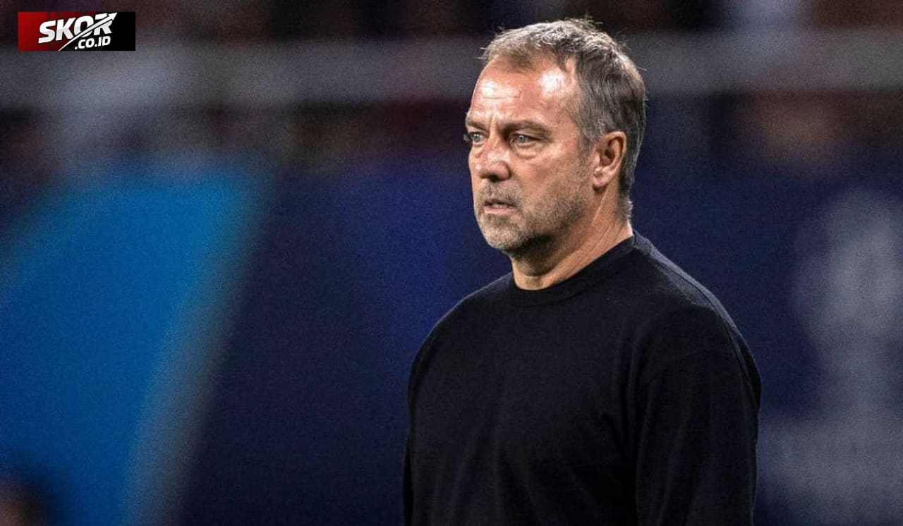 Dikalahkan PSG, Hansi Flick Akui Timnya Belum Selevel