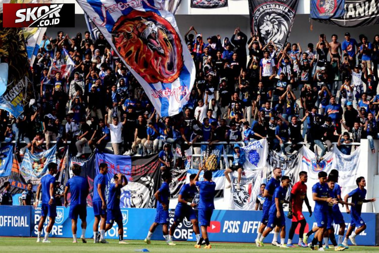 Hadapi Persebaya, Aremania Bakar Semangat Para Pemain