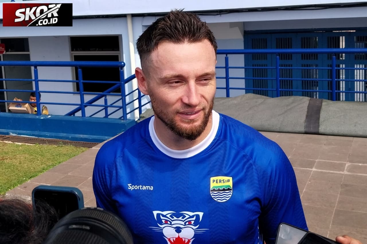 Hadapi Selangor, Marc Klok Minta Dukungan Bobotoh