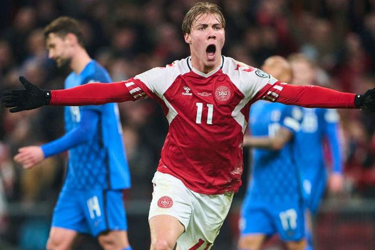 Prediksi Skor Denmark vs Yunani 2025 | Skor.co.id