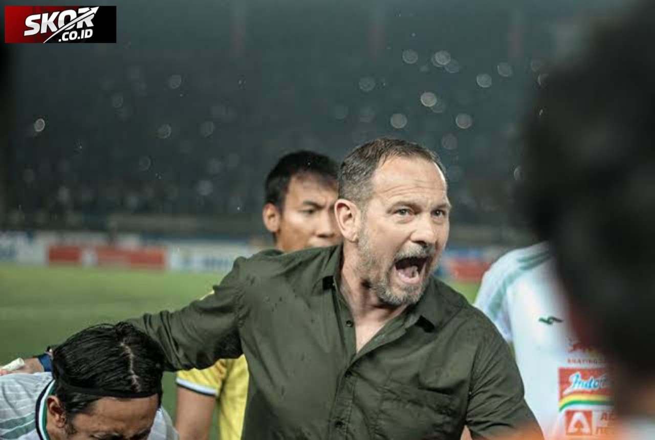 Semen Padang Rekrut Eks Persib Jadi Pelatih