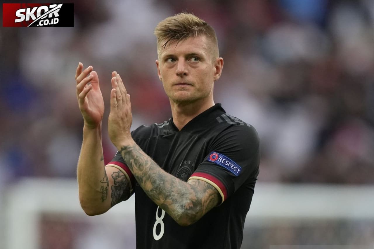 Toni Kross Jadi Fans Baru Newcastle