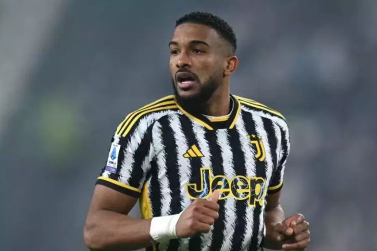 Tottenham Minati Bek Juventus yang Rentan Cedera